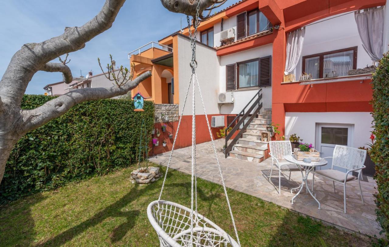 Apartments Ariana Умаг Экстерьер фото